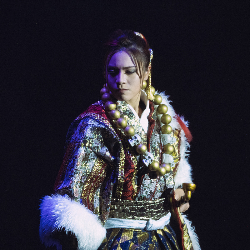 「マンガを原作にしたお芝居のおもしろさは、表情の見本が原作にあること。演技に迷ったら読み返します」