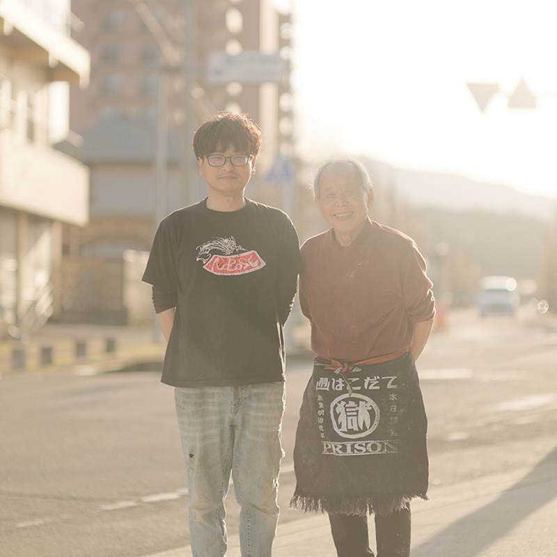 毅さん(右)と将輝さん(左)